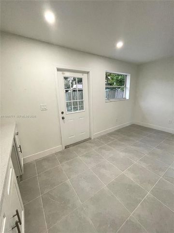 1666 SW 3rd Ct, Homestead, FL 33030
