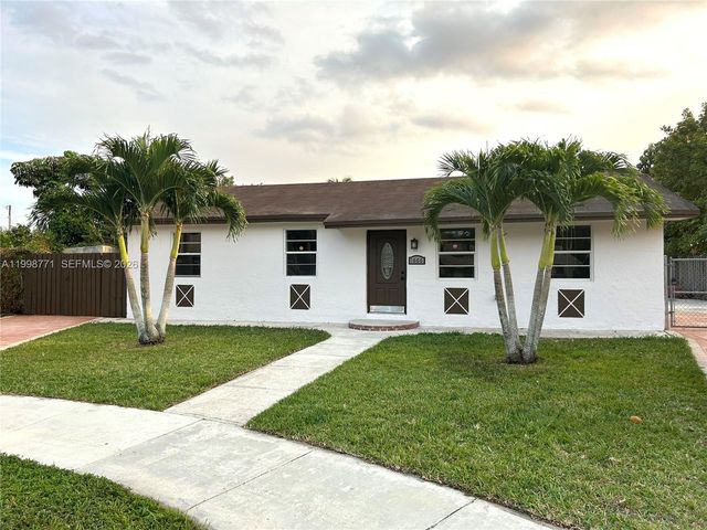 1666 SW 3rd Ct, Homestead, FL 33030