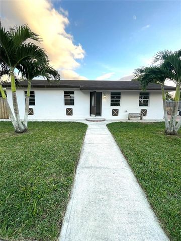 1666 SW 3rd Ct, Homestead, FL 33030