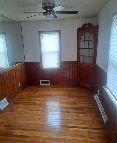 218 W Pulaski Street, Flint, MI 48505