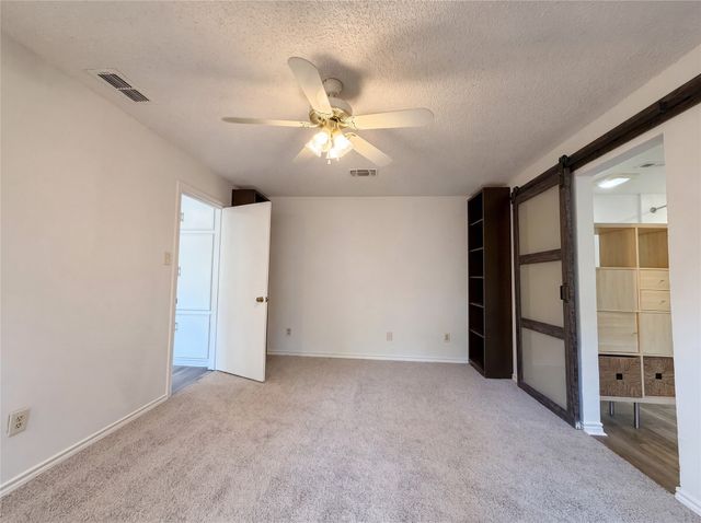 5719 Stage Line Drive, Arlington, TX 76017