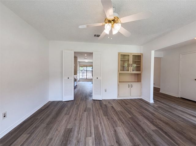 5719 Stage Line Drive, Arlington, TX 76017