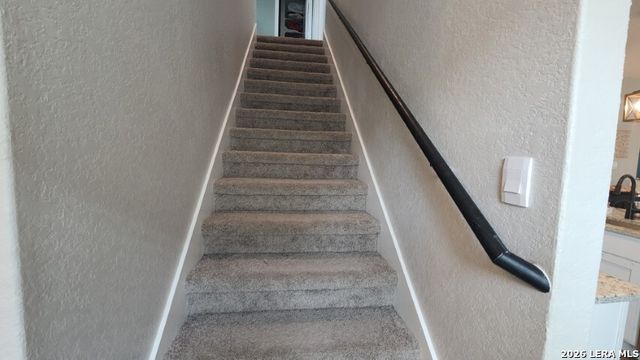 1275 Yellow Warbler Run, San Antonio, TX 78253