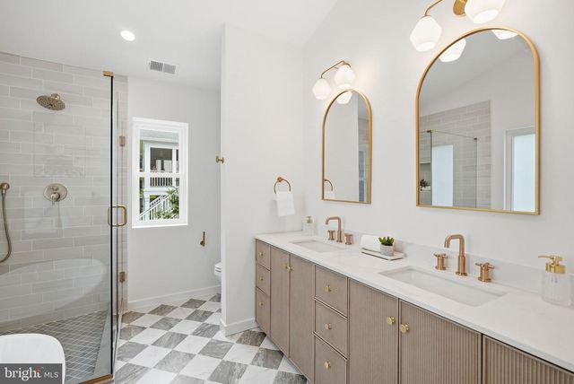 2713 NAVARRE DR, Chevy Chase, MD 20815