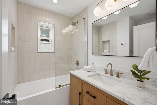2713 NAVARRE DR, Chevy Chase, MD 20815