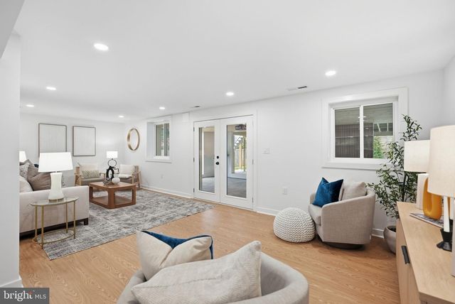 2713 NAVARRE DR, Chevy Chase, MD 20815