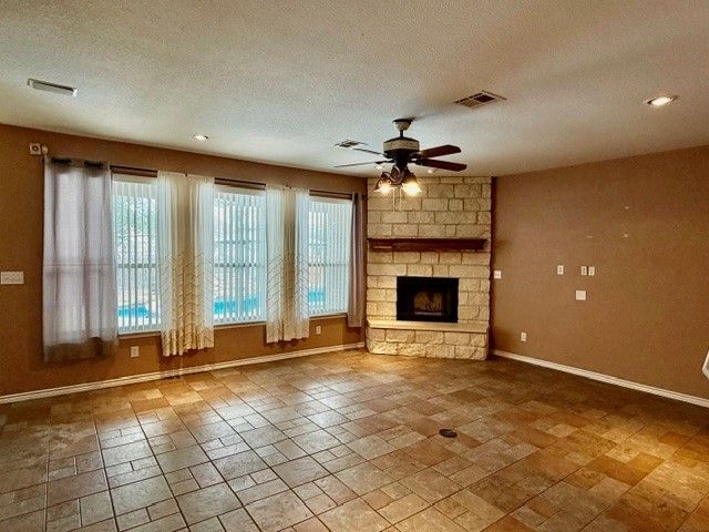 2123 Grizzly Trail, Other, TX 76548