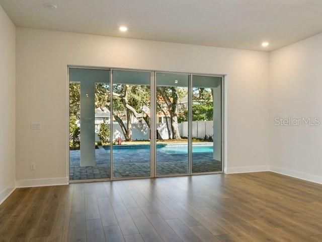 1104 W OHIO AVENUE, Tampa, FL 33603