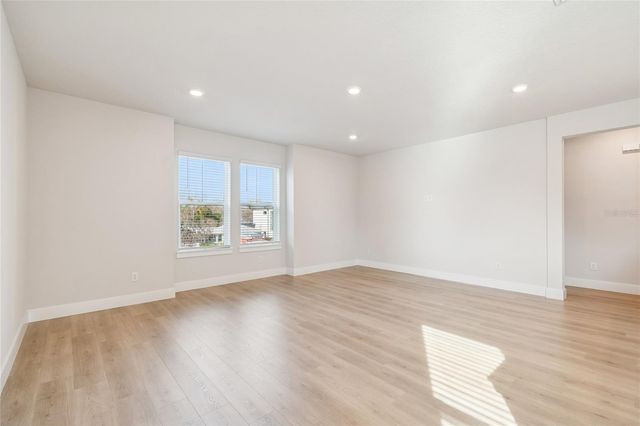 1104 W OHIO AVENUE, Tampa, FL 33603