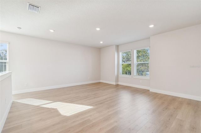 1104 W OHIO AVENUE, Tampa, FL 33603