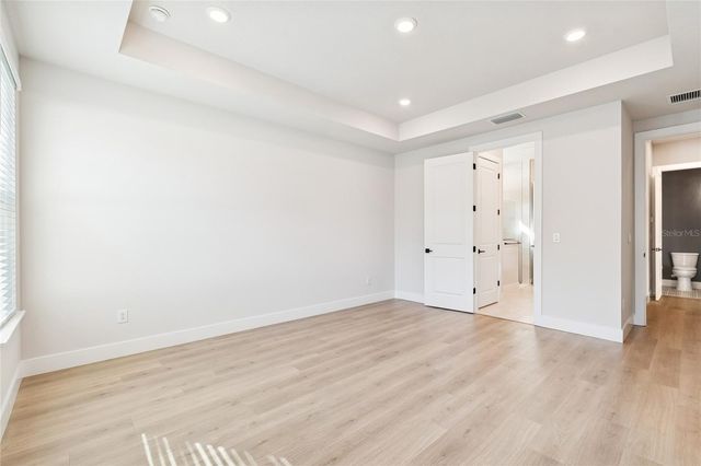 1104 W OHIO AVENUE, Tampa, FL 33603