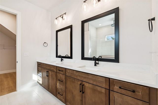 1104 W OHIO AVENUE, Tampa, FL 33603