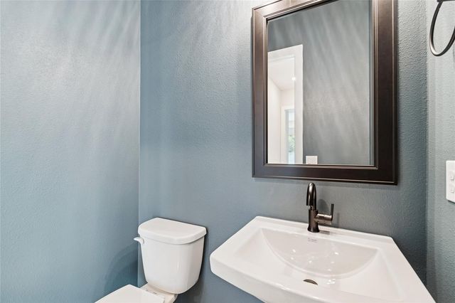 1104 W OHIO AVENUE, Tampa, FL 33603