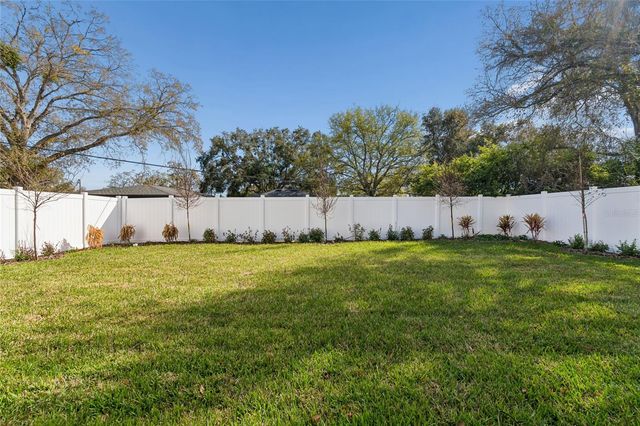 1104 W OHIO AVENUE, Tampa, FL 33603