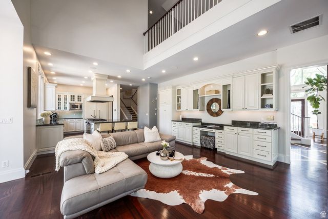 1489 E MILLCREEK WAY, Salt Lake City, UT 84106