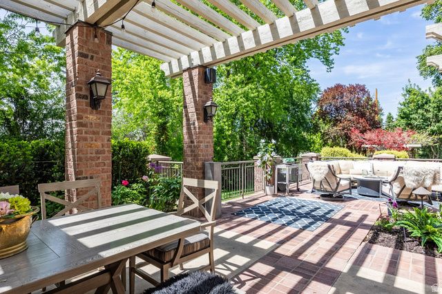 1489 E MILLCREEK WAY, Salt Lake City, UT 84106