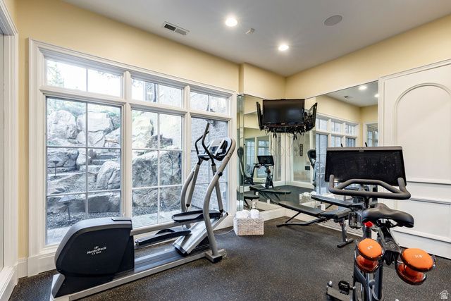 1489 E MILLCREEK WAY, Salt Lake City, UT 84106