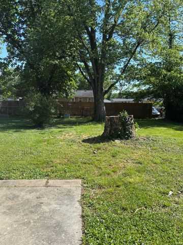 4701 Pollack Avenue, Evansville, IN 47714