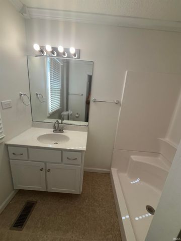 4701 Pollack Avenue, Evansville, IN 47714