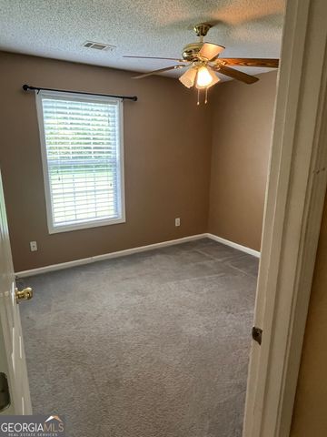 113 Hoyt Road, Milner, GA 30257