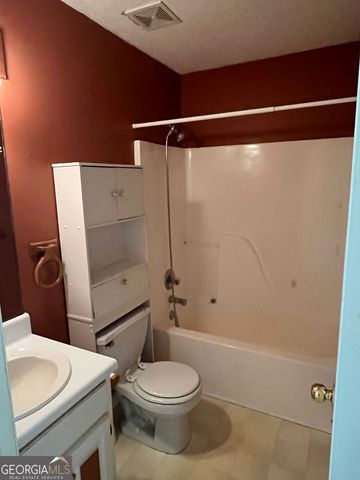 113 Hoyt Road, Milner, GA 30257