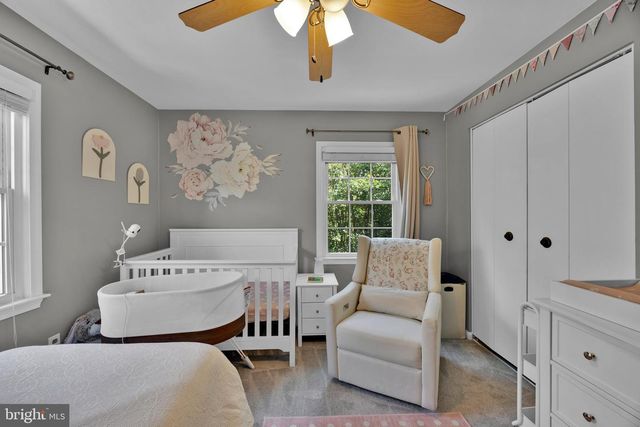2465 WINDBREAK DR, Alexandria, VA 22306