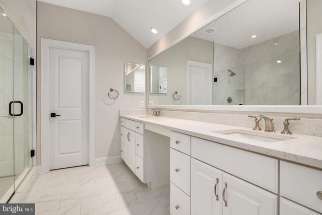 8631 SAINT ANTHONY DR, Severn, MD 21144