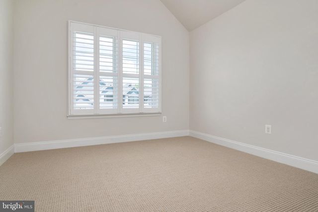 8631 SAINT ANTHONY DR, Severn, MD 21144