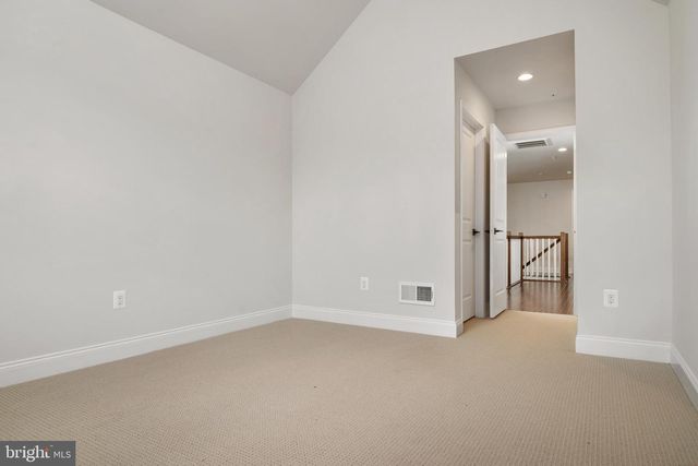 8631 SAINT ANTHONY DR, Severn, MD 21144