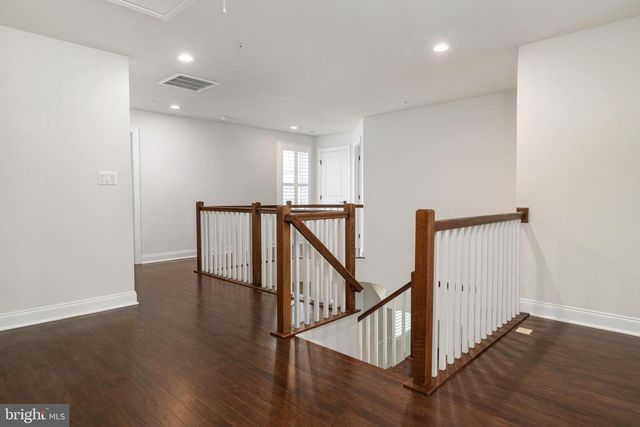 8631 SAINT ANTHONY DR, Severn, MD 21144