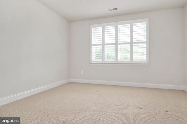 8631 SAINT ANTHONY DR, Severn, MD 21144