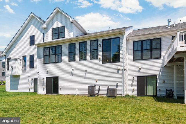 8631 SAINT ANTHONY DR, Severn, MD 21144