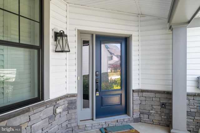 8631 SAINT ANTHONY DR, Severn, MD 21144