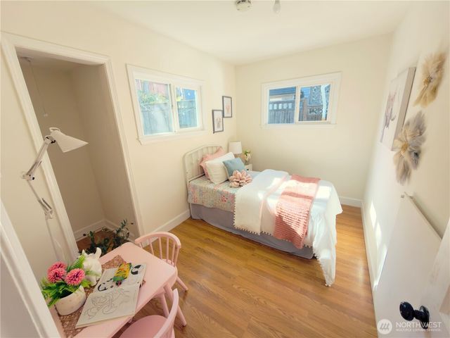 5304 NE 193rd Street, Lake Forest Park, WA 98155