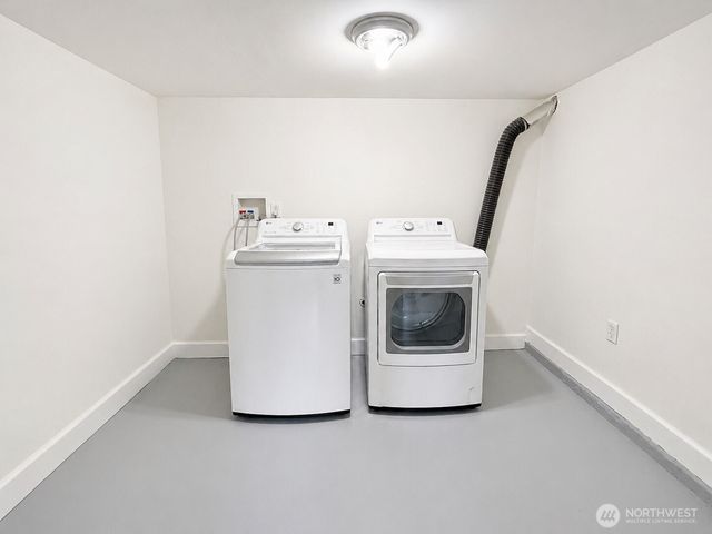 5304 NE 193rd Street, Lake Forest Park, WA 98155
