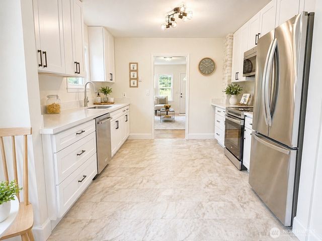 5304 NE 193rd Street, Lake Forest Park, WA 98155