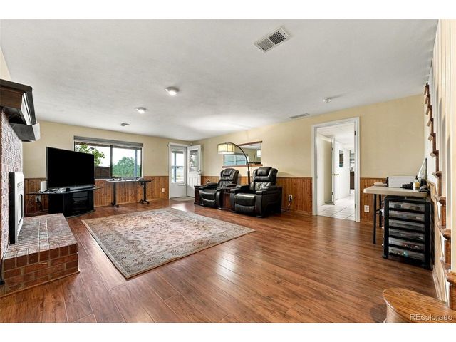 6802 Hillside Way, Parker, CO 80134
