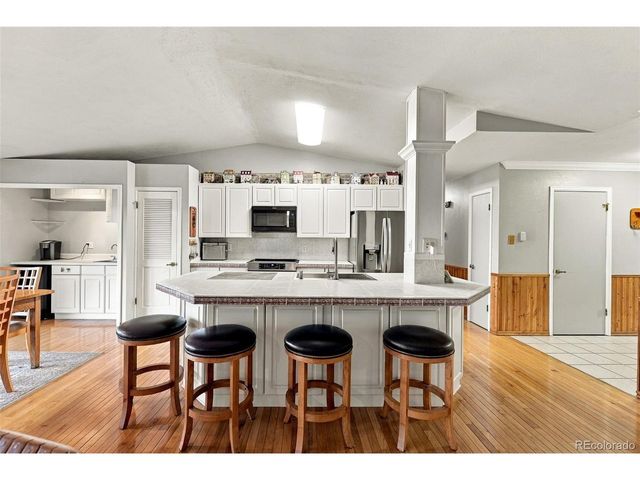 6802 Hillside Way, Parker, CO 80134