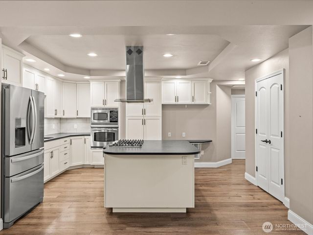 8457 Smugglers Cove Lane, Mukilteo, WA 98275