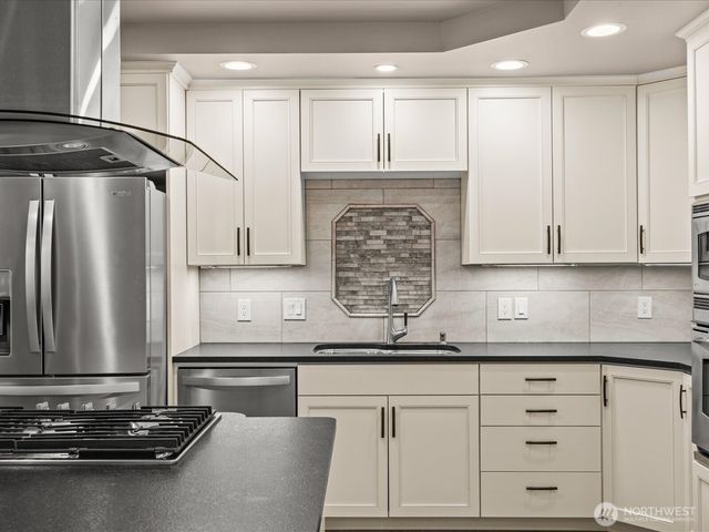 8457 Smugglers Cove Lane, Mukilteo, WA 98275