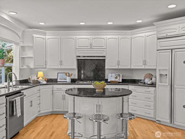 8457 Smugglers Cove Lane, Mukilteo, WA 98275