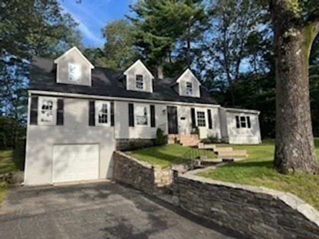 8 Garden St, Auburn, MA 01501