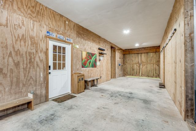 757 Private Road 192, Denison, TX 75021