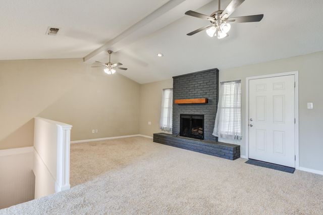 8107 Knoxville Avenue, Lubbock, TX 79423