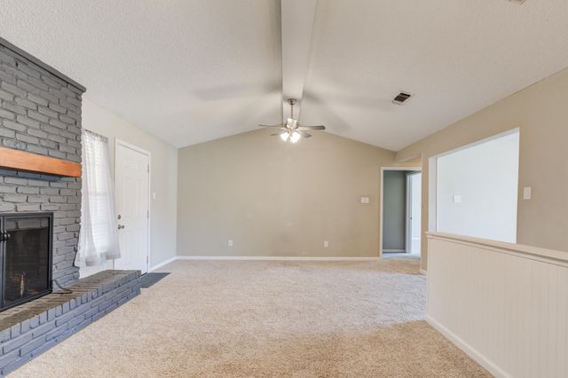 8107 Knoxville Avenue, Lubbock, TX 79423
