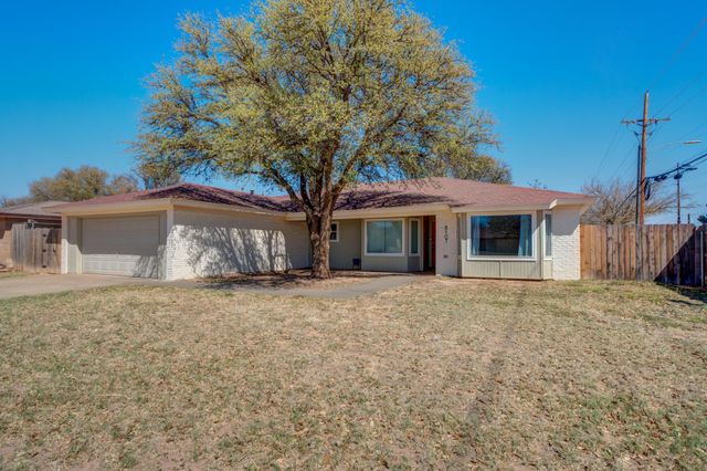 8107 Knoxville Avenue, Lubbock, TX 79423