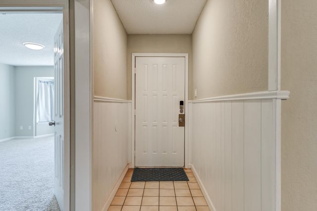 8107 Knoxville Avenue, Lubbock, TX 79423