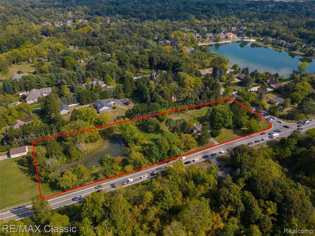 19150 Beck Road, Northville, MI 48167