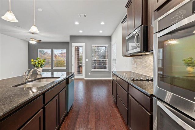 811 Wilson Ranch PL, Cedar Park, TX 78613