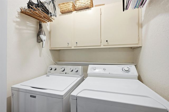 321 Hidden Valley Trail, Sherman, TX 75092